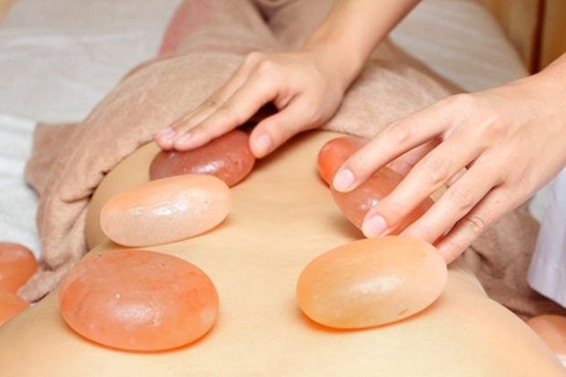 Đá Massage _ Đánh tan mệt mỏi với phương pháp massage trị liệu bằng đá