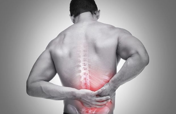 Xoa bóp bấm huyệt vùng lưng vị trí thường bị đau lưng