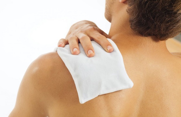 Dụng cụ massage đầu giúp chữa được các cơn đau ở vùng cổ và vai