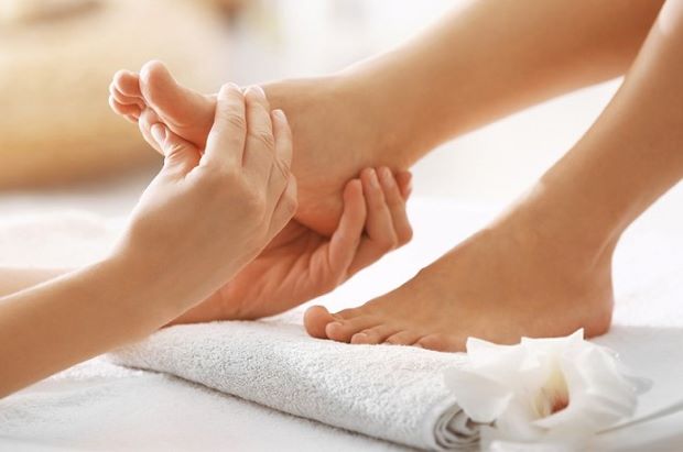 Massage Thụy Điển - Massage chân