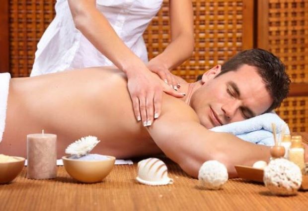 Massage Lux 152 đem đến cho các quý ông sự thư thái tuyệt đối