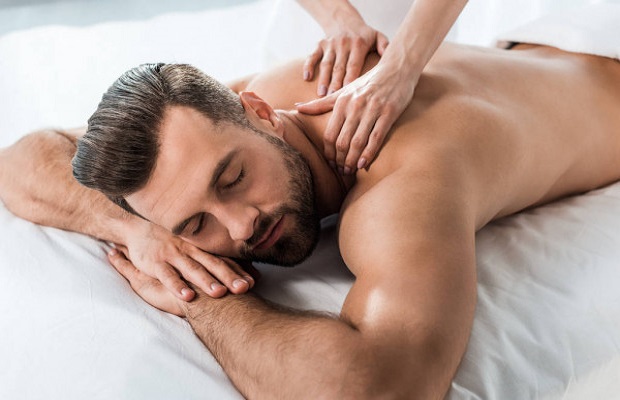 Dịch vụ massage tại Mưa Hồng