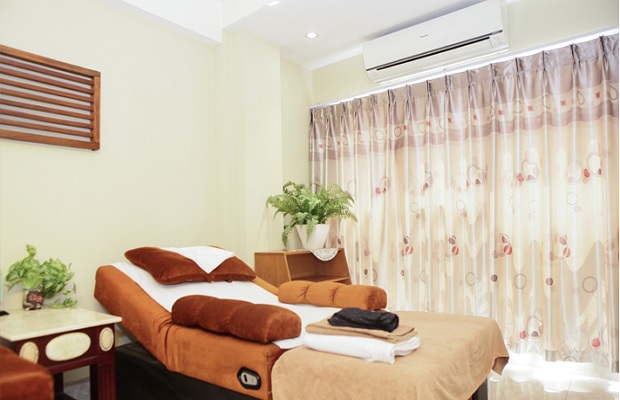 Không gian sạch sẽ thoáng mát tại Massage Hương Linh