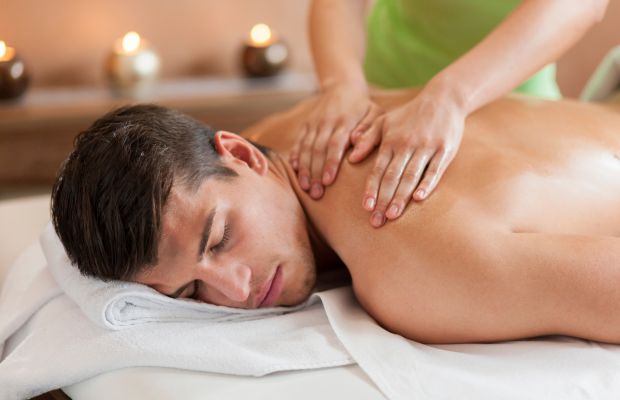 Massage Thái giá rẻ ở Sài Gòn - Dịch vụ massage tại Tinie Dao