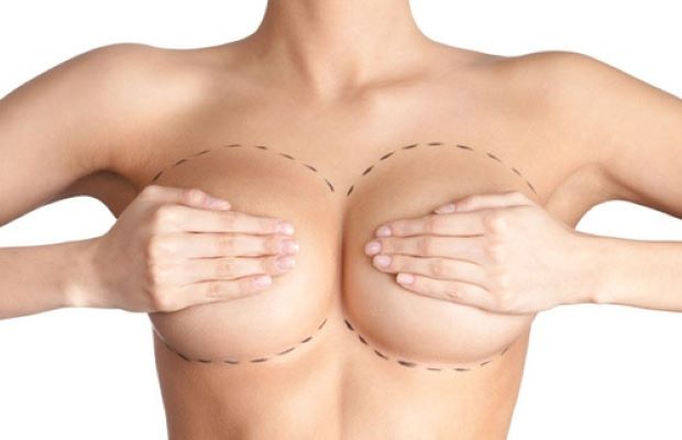Massage giúp ngực trở lại trạng thái trước phẫu thuật