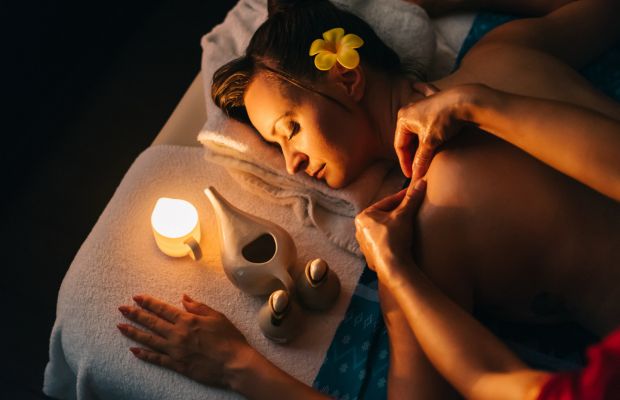 Địa điểm massage từ A tới Z tại TPHCM - Nhân viên Mộc Spa